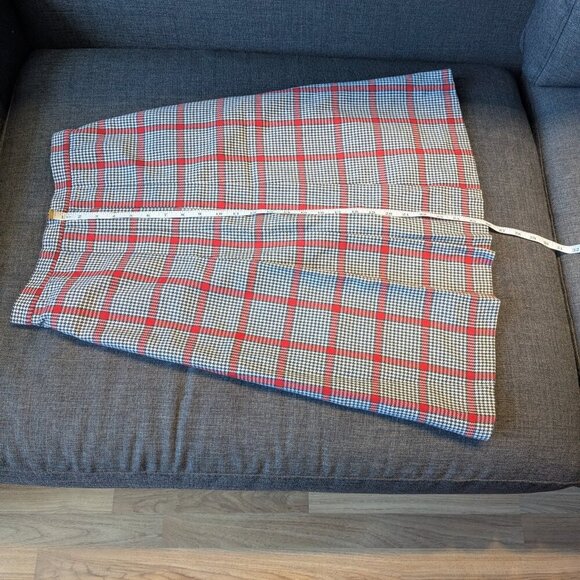 Vintage Wool Plaid Skirt | Houndstooth & Red | Academia Style - Picture 7 of 10